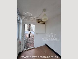 Happy Valley - 10-12, Shan Kwong Road 04