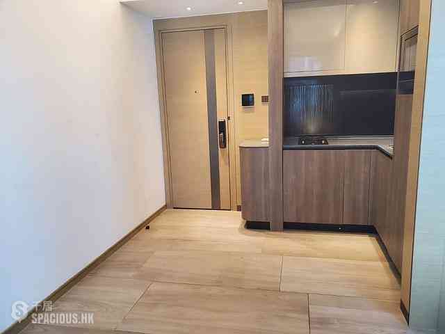 Sai Ying Pun - One・Artlane 01