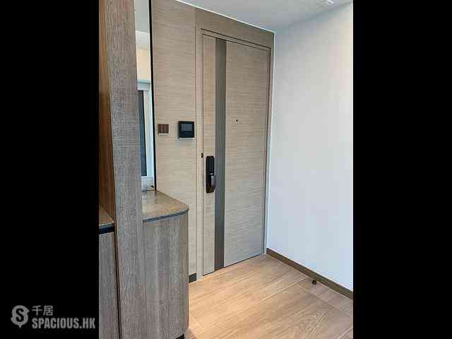 Sai Ying Pun - One・Artlane 01