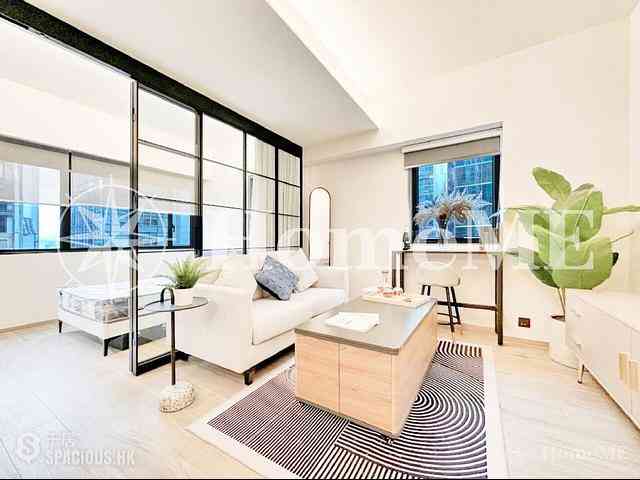 Central - 108-110, Wellington Street 01