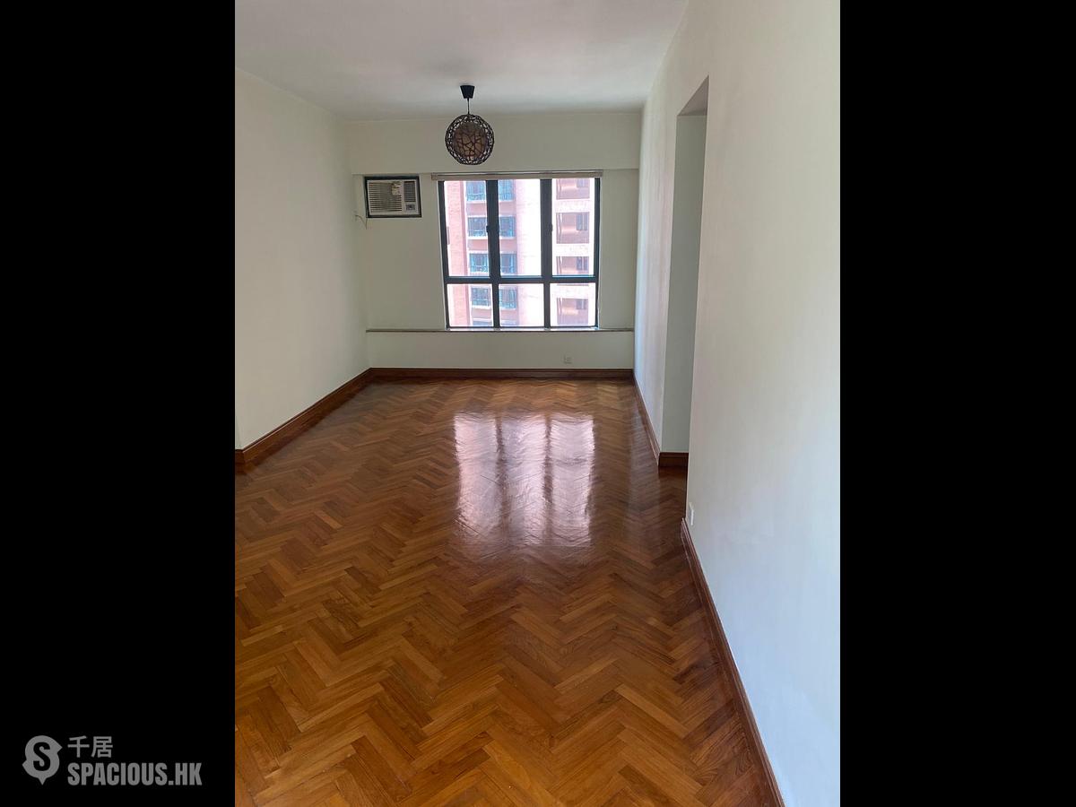 Mid Levels Central - Hillsborough Court 01