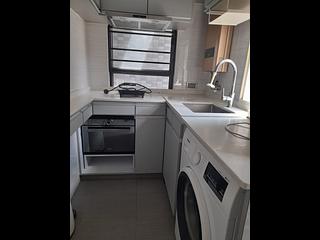 Mid Levels West - Panorama Gardens 17