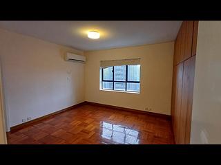 Wan Chai - Phoenix Court Block 3 02