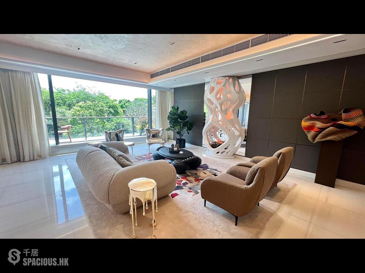 Beacon Hill - Mont Verra Tower 5 01