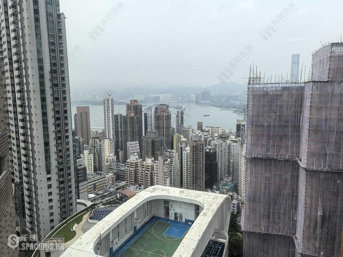 Mid Levels West - Scenic Heights 01