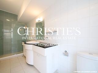 Mid Levels Central - Pine Court 06