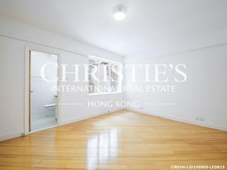 Mid Levels Central - Pine Court 07