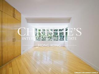 Mid Levels Central - Pine Court 09
