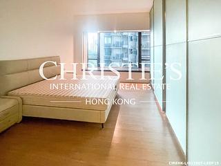 Mid Levels Central - 11, Macdonnell Road 05