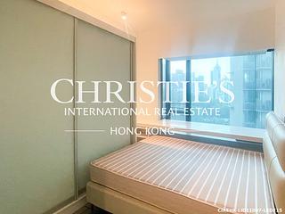 Mid Levels Central - 11, Macdonnell Road 07