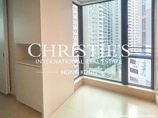 Mid Levels Central - 11, Macdonnell Road 10
