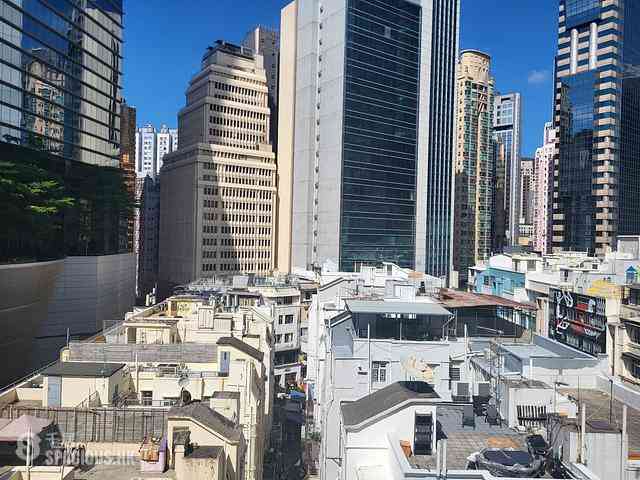 Causeway Bay - Lai Yuen Apartments 01