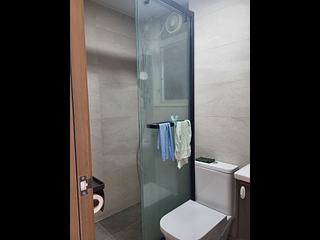 Causeway Bay - Lai Yuen Apartments 03
