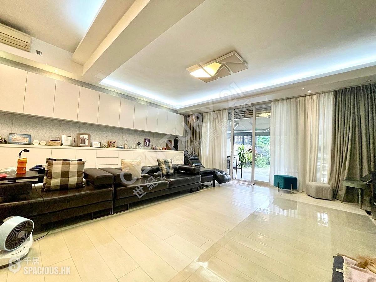 Clear Water Bay - Pine Villas 01