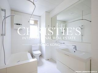 Chung Hom Kok - Goodwood 11