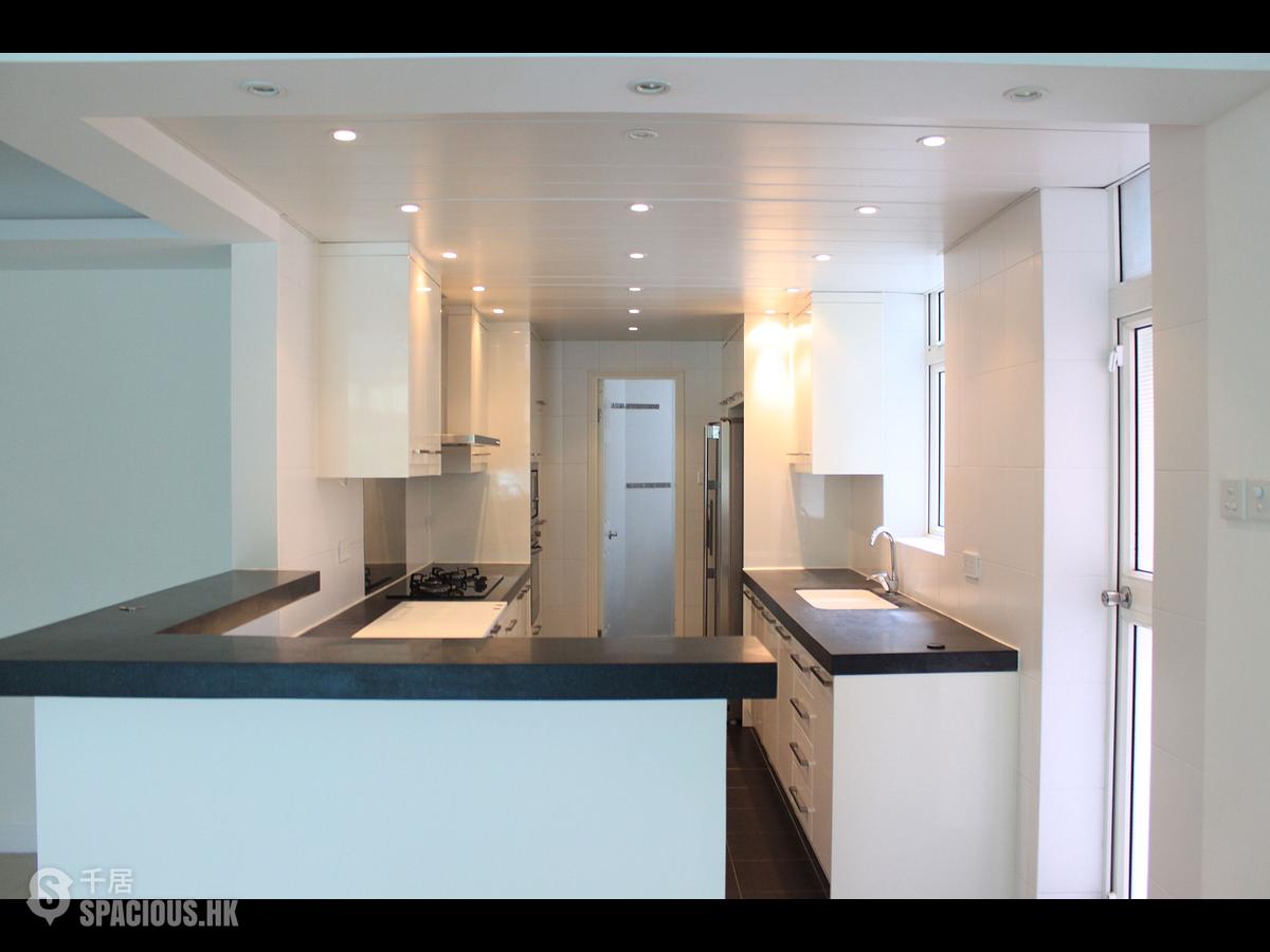 Discovery Bay - Discovery Bay Phase 4 Peninsula Village Coastline Villa 01
