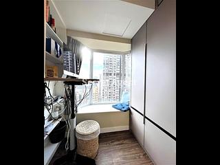 Sai Ying Pun - Comfort Court 06