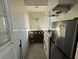 Shek Tong Tsui - Chester Court 07