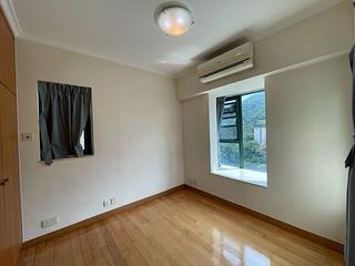 Kennedy Town - University Heights 02