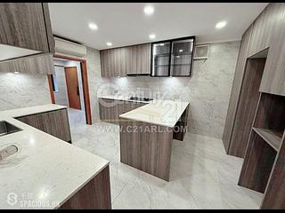 Mid Levels East - Regent On The Park 03