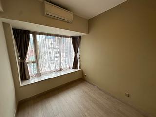 Sai Ying Pun - The Nova 06