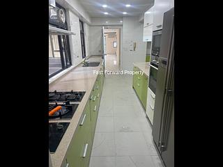 Pok Fu Lam - Baguio Villa Block 46 06