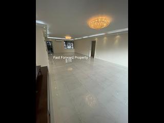 Pok Fu Lam - Baguio Villa Block 46 11