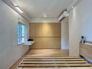 Mid Levels Central - Goldwin Heights 11