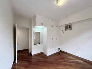 Mid Levels West - Realty Gardens 08