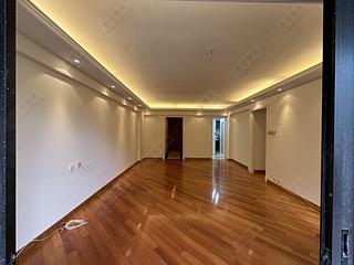 Mid Levels West - Realty Gardens 10