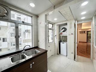 Mid Levels West - Realty Gardens 16