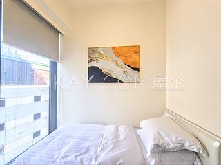 Sai Ying Pun - The Queens 07