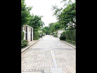 Kwu Tung - The Royal Oaks 18