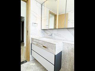 Mid Levels Central - St. Joan Court 11