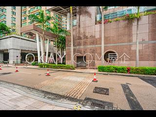 West Kowloon - The Waterfront 12