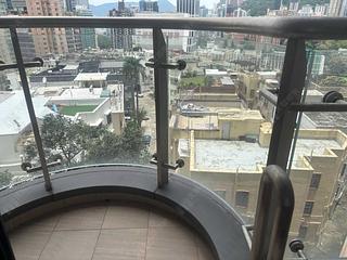 Happy Valley - Beverly Hill 02