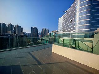 Tseung Kwan O - Twin Peaks 02