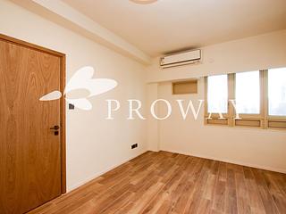 Mid Levels Central - St. Joan Court 04