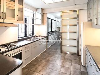 Stubbs Road - Evergreen Villa 03