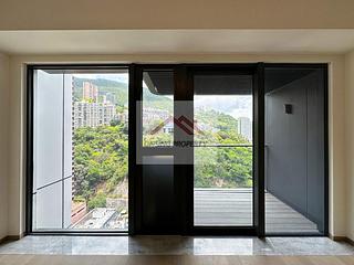 Happy Valley - One Jardine's Lookout 03
