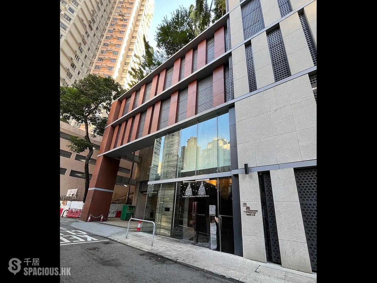 Tai Hang - Warrenwoods 01