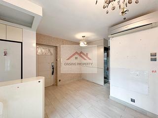 Sai Ying Pun - Yue Sun Mansion 02
