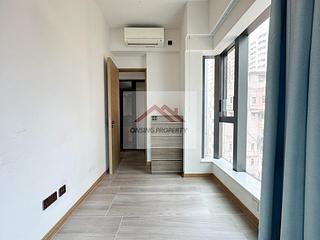 Sai Ying Pun - One・Artlane 06