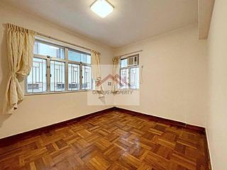 Mid Levels West - Sung Ling Mansion 02