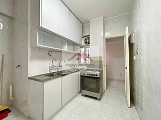 Mid Levels West - Sung Ling Mansion 05