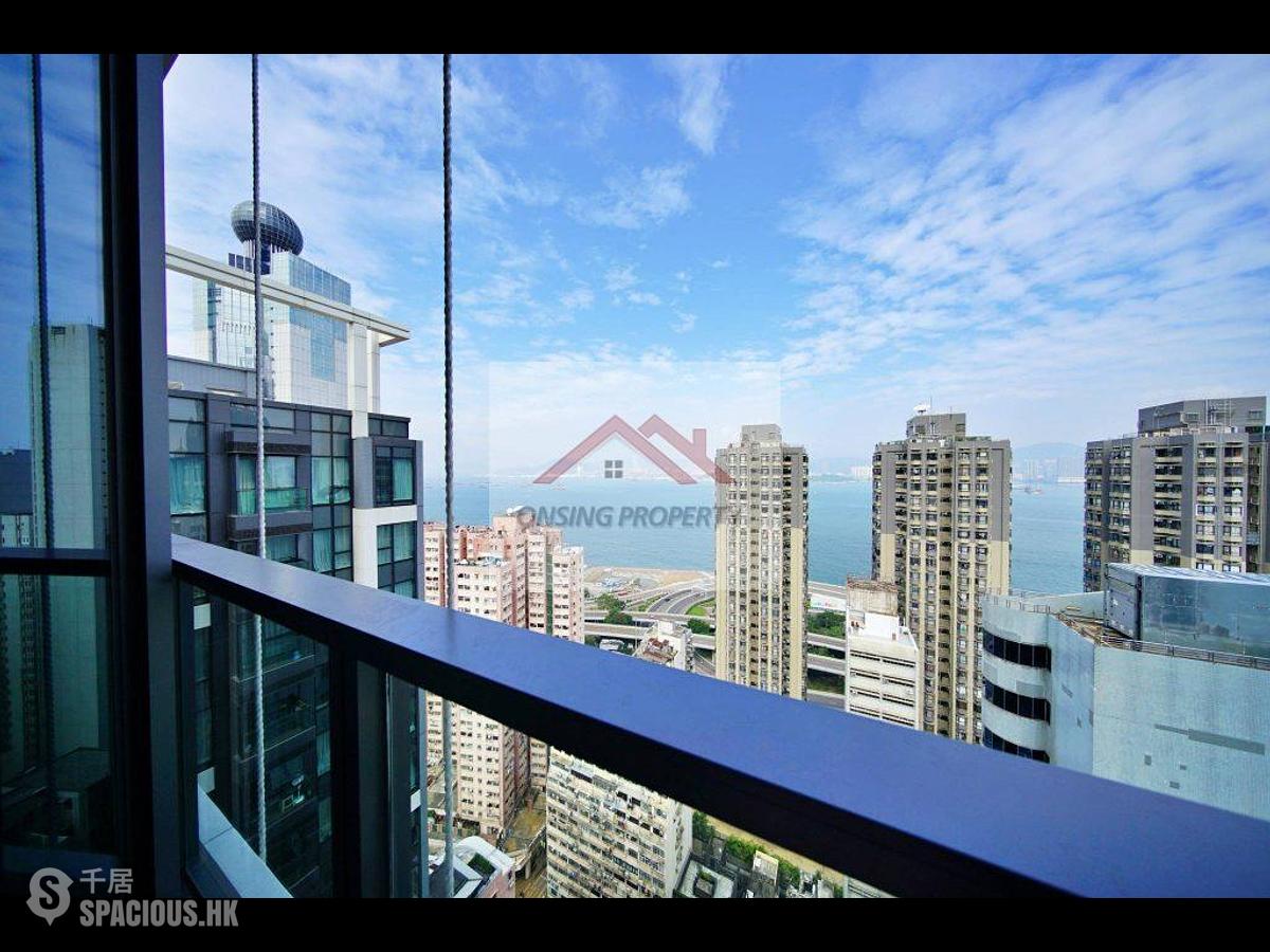 Sai Ying Pun - Two・Artlane 01