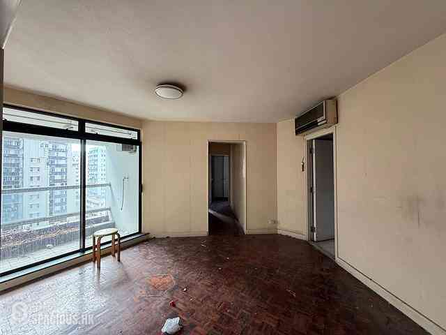 Soho - Albron Court 01