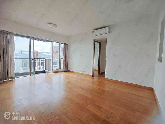 Sai Ying Pun - Island Crest Block 1 01
