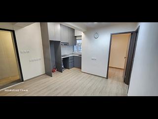 Kennedy Town - Luen On Apartments 02