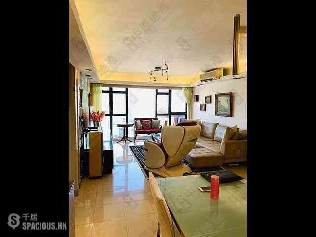 Mid Levels Central - The Grand Panorama Block 5 01